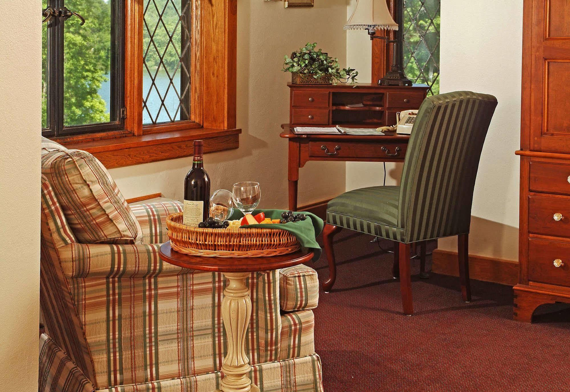 Punderson Manor Resort & Conference Center Newbury Township Kültér fotó